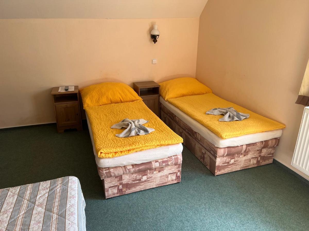 Chalupa Na Strani Cenkovice Kültér fotó